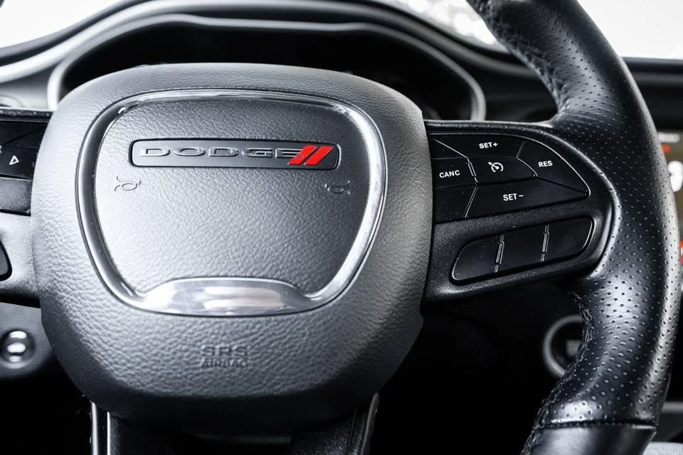 2022 Dodge Challenger 3rd Gen - Image 10 of 19
