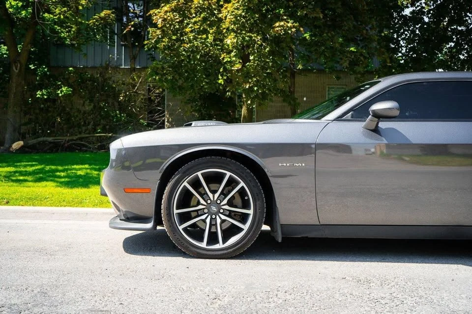 2022 Dodge Challenger 3rd Gen - Image 5 of 19