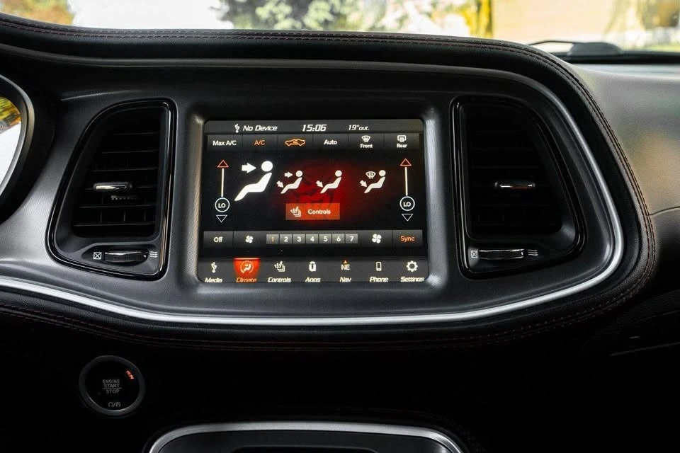 2022 Dodge Challenger 3rd Gen - Image 12 of 19