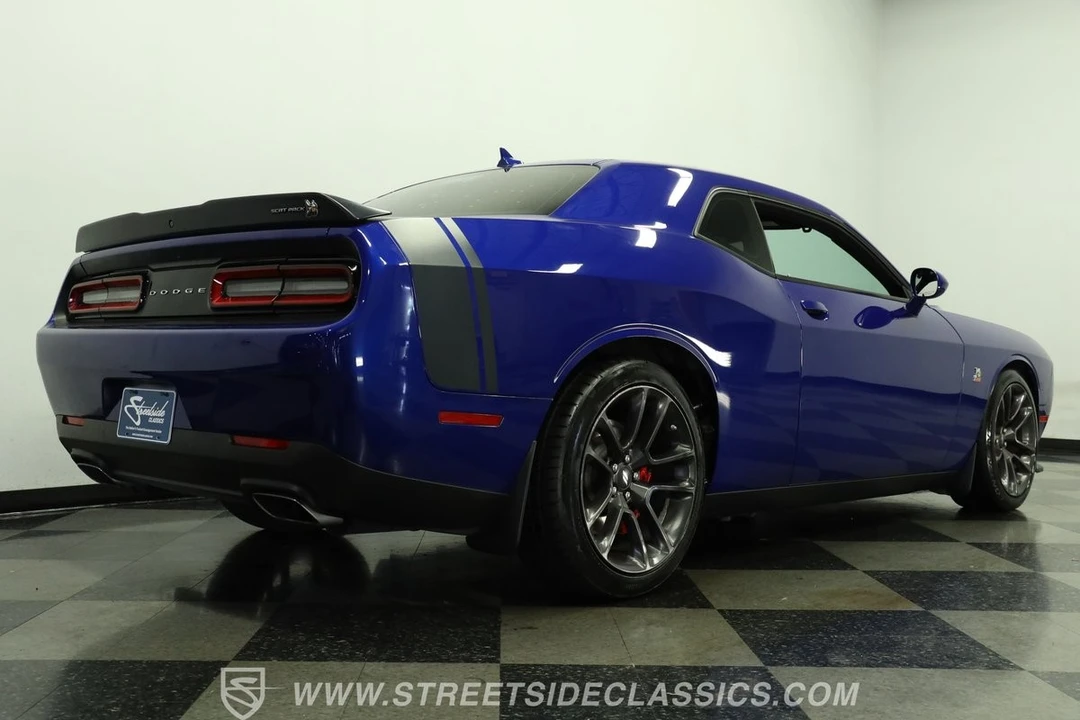 2022 Dodge Challenger SRT8 & 392 3rd Gen - Image 25 of 31