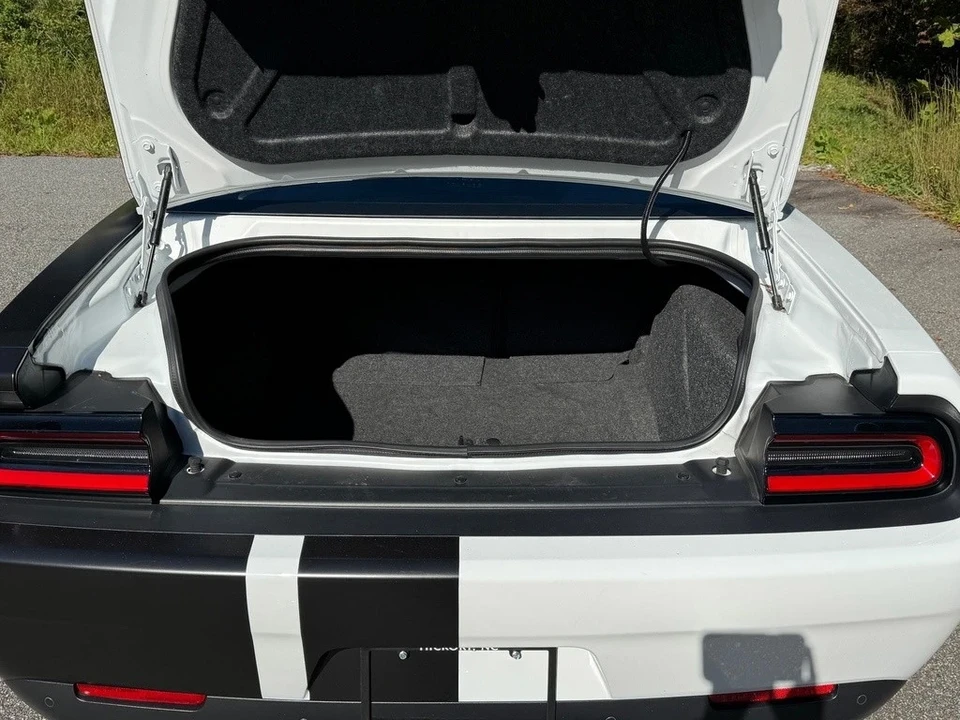 2022 Dodge Challenger SRT8 & 392 3rd Gen - Image 17 of 21