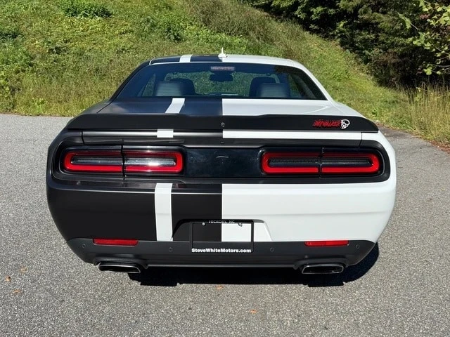 2022 Dodge Challenger SRT8 & 392 3rd Gen - Image 7 of 12