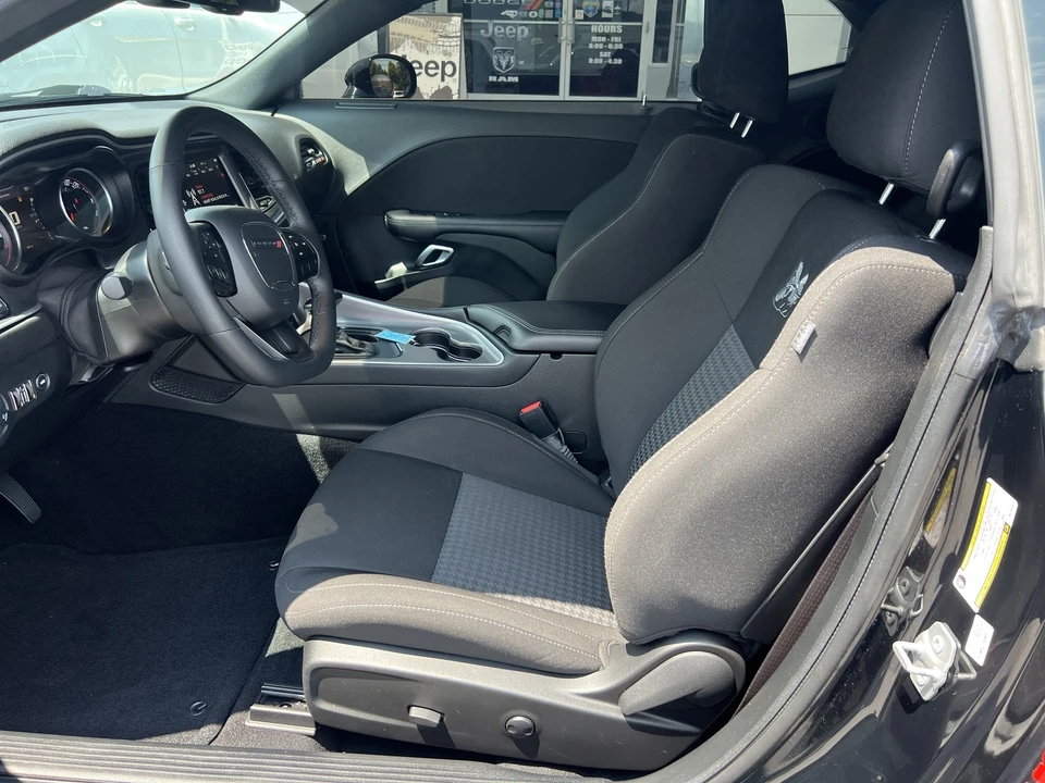 2022 Dodge Challenger SRT8 & 392 3rd Gen - Image 13 of 28