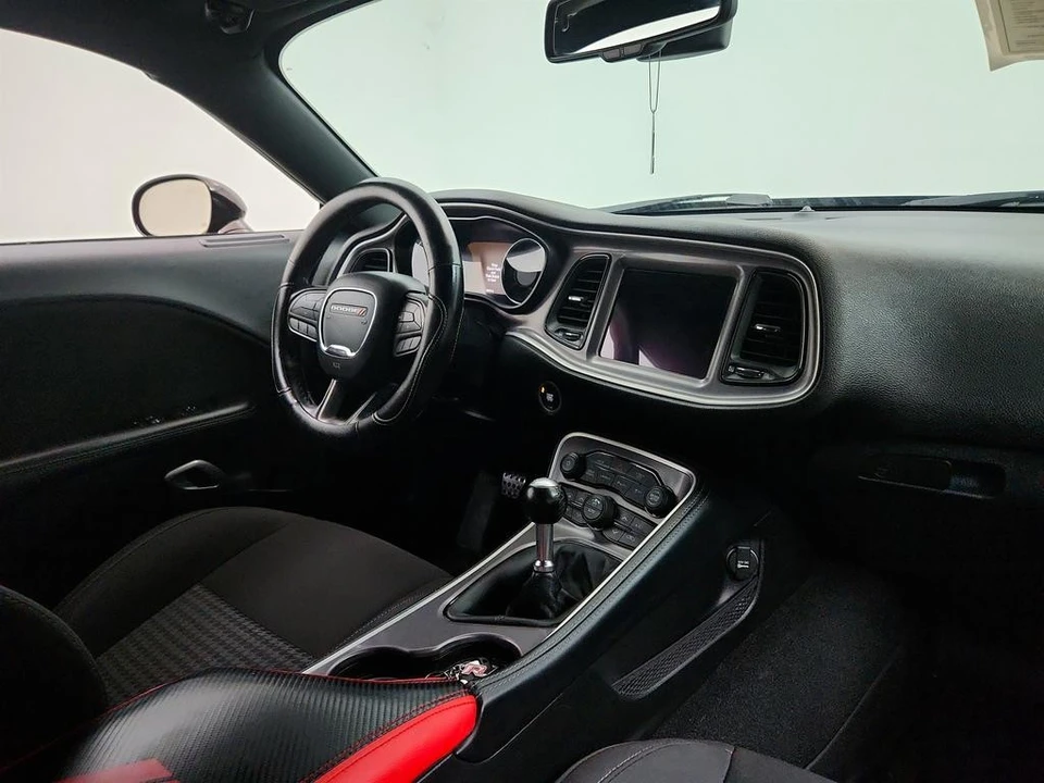 2022 Dodge Challenger SRT8 & 392 3rd Gen - Image 23 of 31