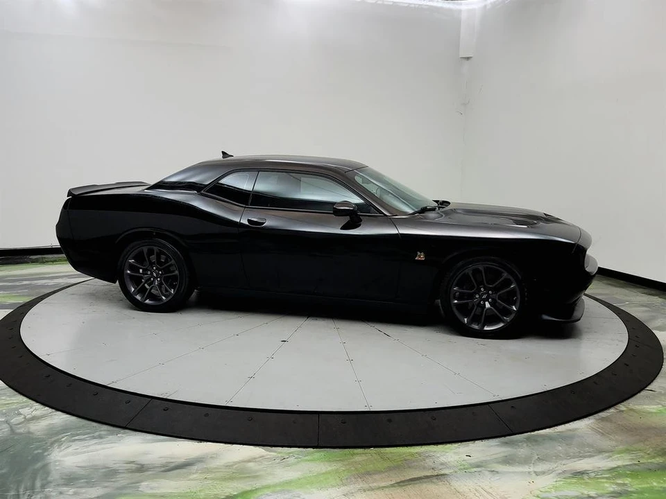 2022 Dodge Challenger SRT8 & 392 3rd Gen - Image 4 of 31