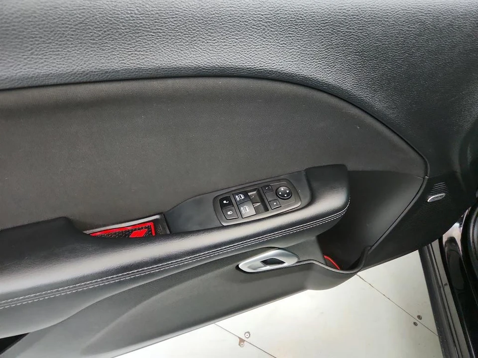 2022 Dodge Challenger SRT8 & 392 3rd Gen - Image 20 of 31