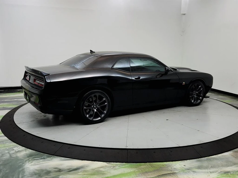2022 Dodge Challenger SRT8 & 392 3rd Gen - Image 5 of 31