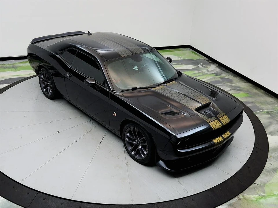 2022 Dodge Challenger SRT8 & 392 3rd Gen - Image 29 of 31