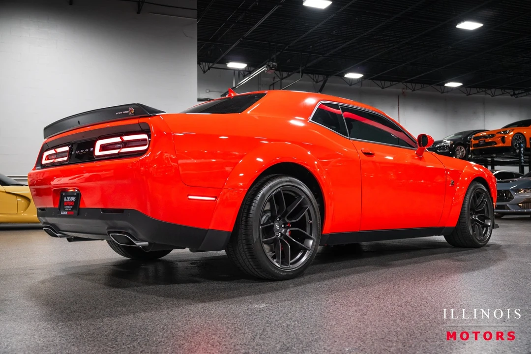 2022 Dodge Challenger SRT8 & 392 3rd Gen - Image 5 of 31