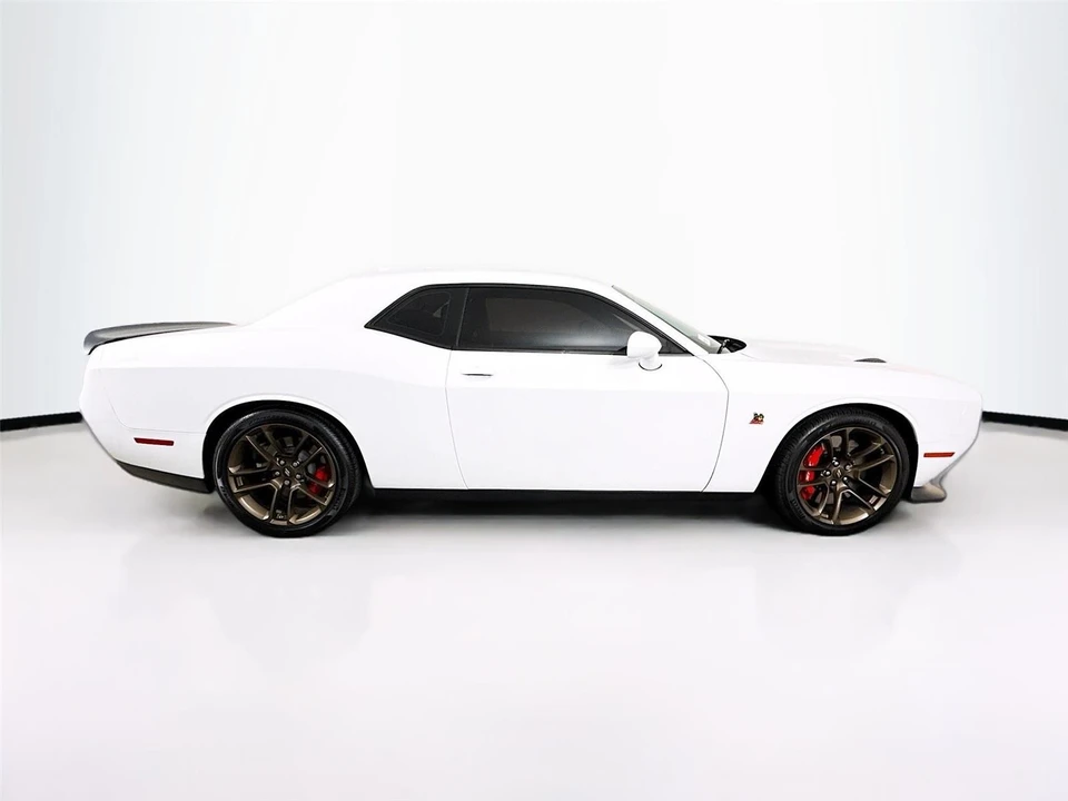 2022 Dodge Challenger SRT8 & 392 3rd Gen - Image 9 of 21