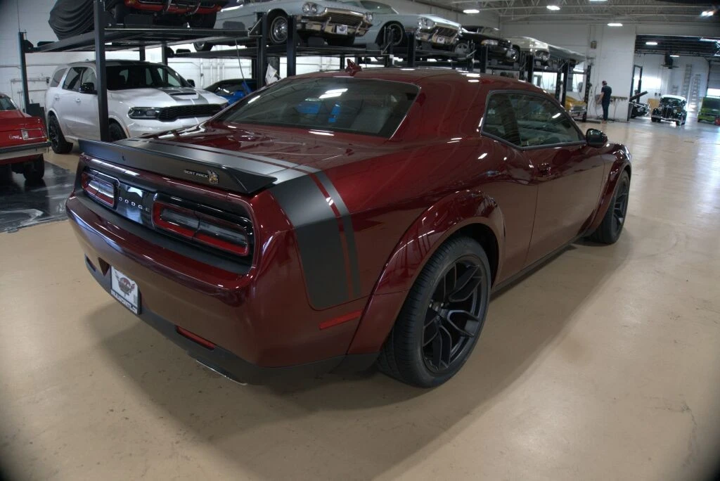 2022 Dodge Challenger SRT8 & 392 3rd Gen - Image 5 of 12