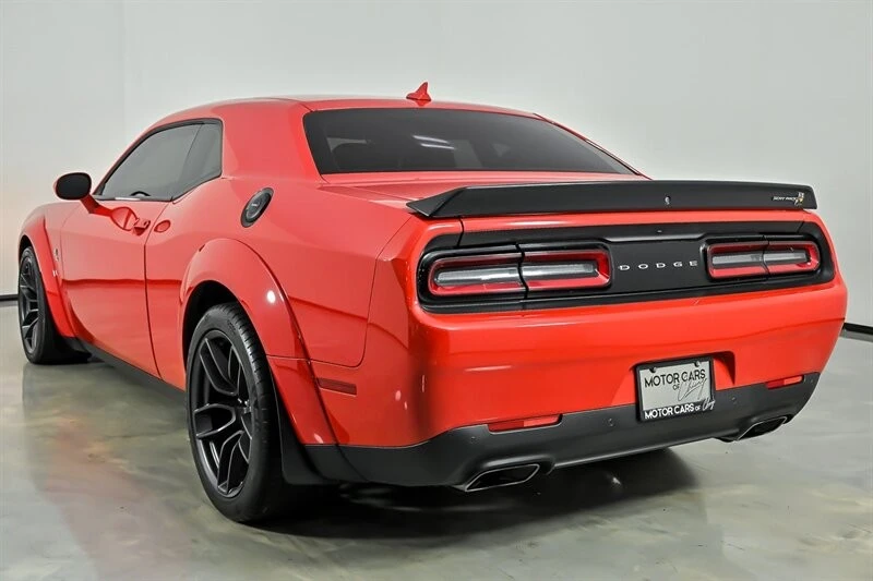 2022 Dodge Challenger SRT8 & 392 3rd Gen - Image 7 of 30