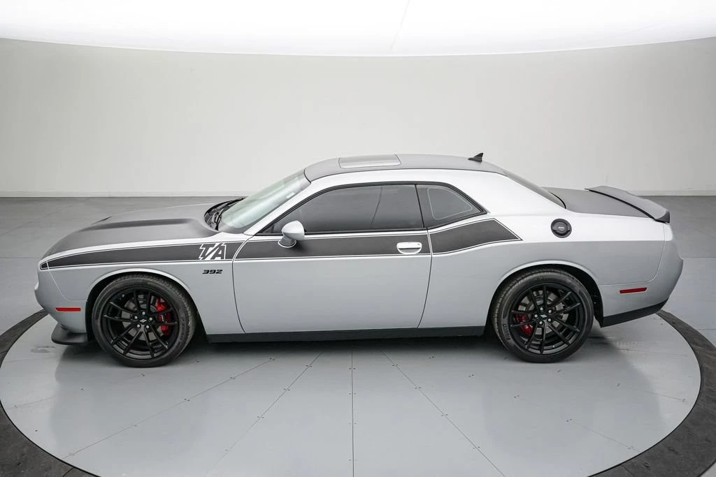 2022 Dodge Challenger SRT8 & 392 3rd Gen - Image 9 of 31