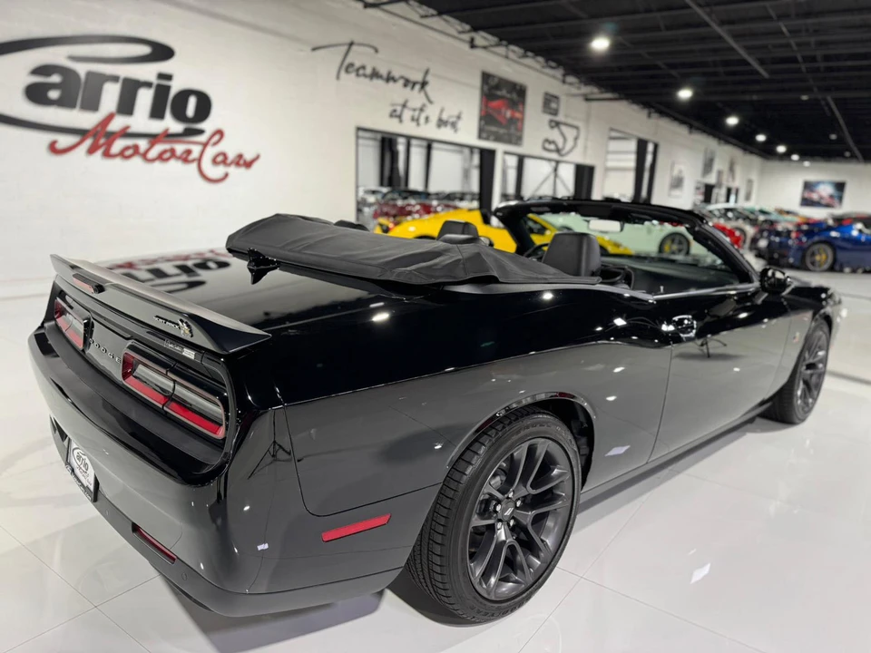 2022 Dodge Challenger SRT8 & 392 3rd Gen - Image 7 of 12