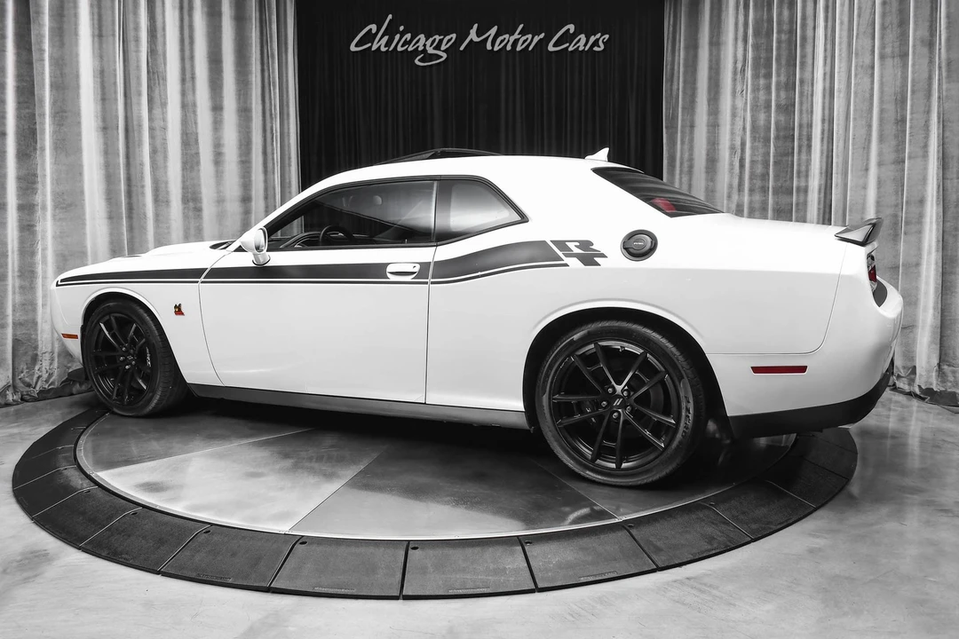 2022 Dodge Challenger SRT8 & 392 3rd Gen - Image 3 of 12