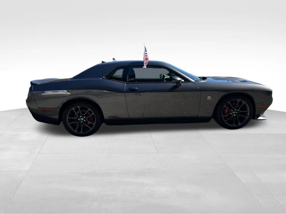 2022 Dodge Challenger SRT8 & 392 3rd Gen - Image 7 of 19