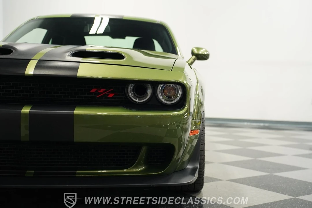 2022 Dodge Challenger SRT8 & 392 3rd Gen - Image 19 of 21