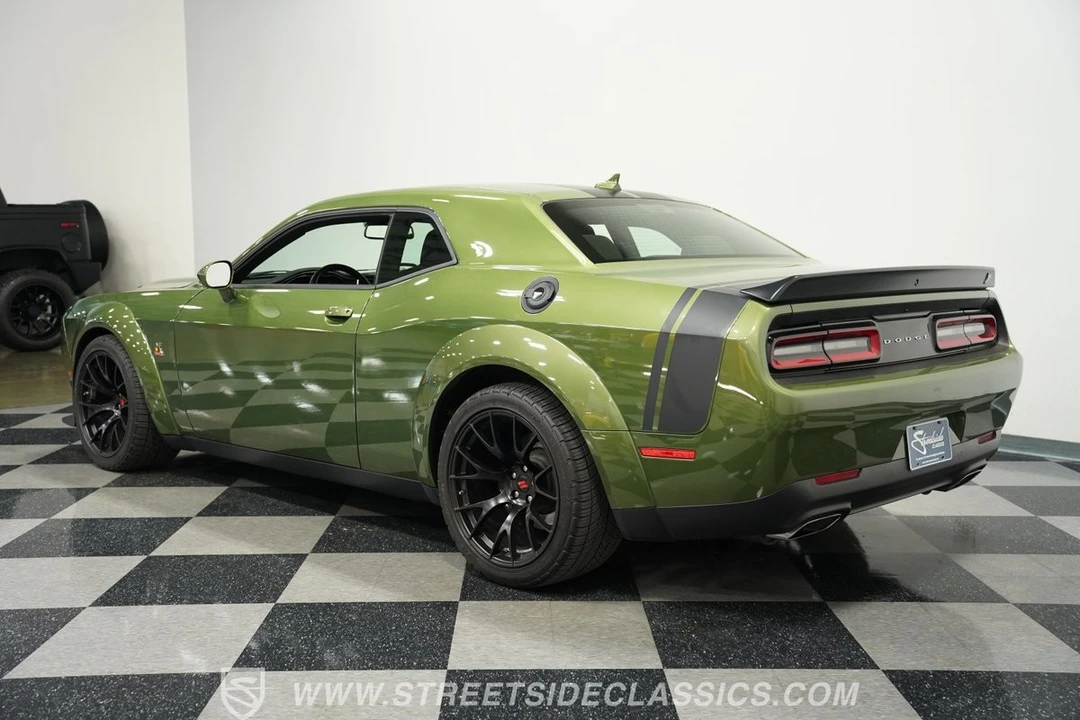 2022 Dodge Challenger SRT8 & 392 3rd Gen - Image 9 of 21