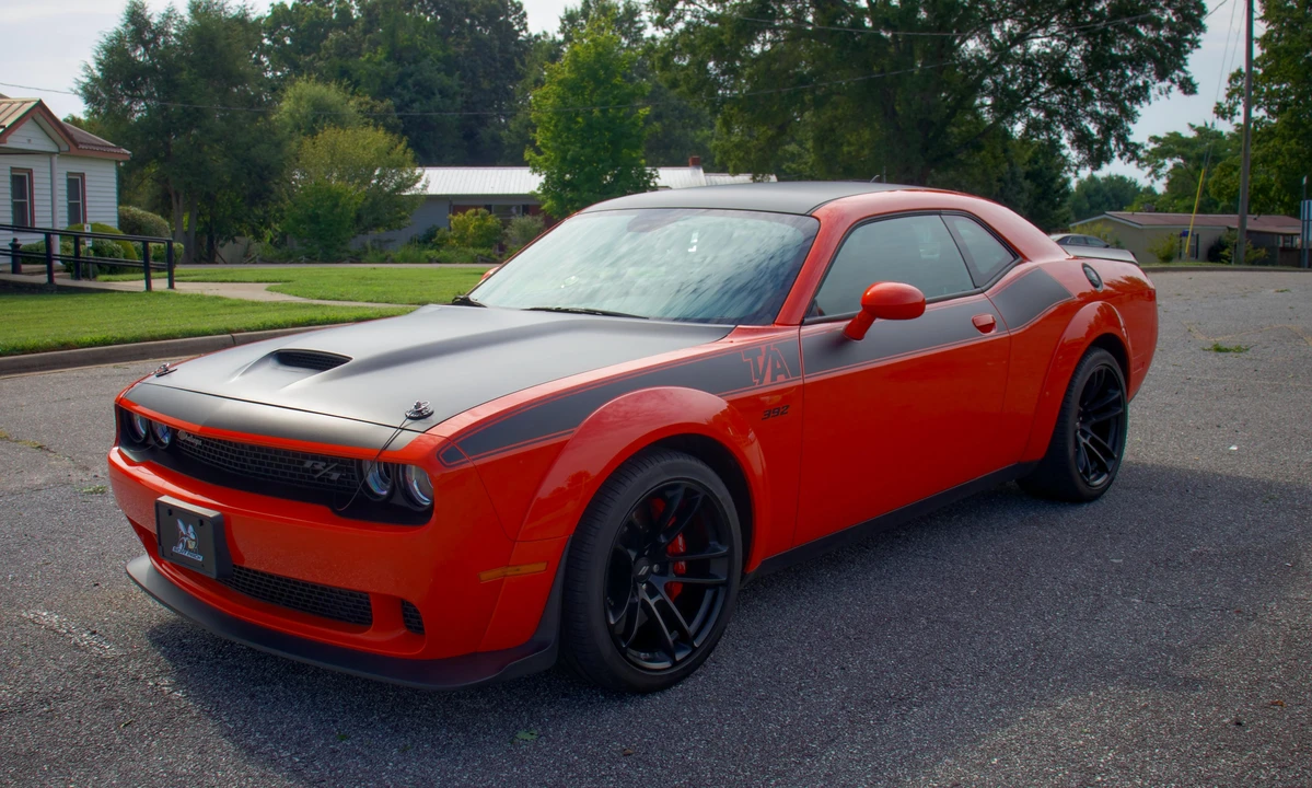 2022 Dodge Challenger SRT8 & 392 3rd Gen - Image 9 of 31