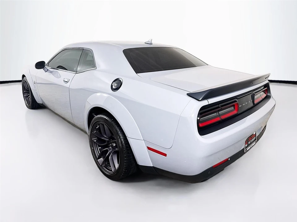 2022 Dodge Challenger SRT8 & 392 3rd Gen - Image 5 of 21
