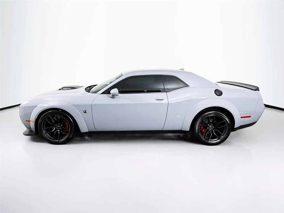 2022 Dodge Challenger SRT8 & 392 3rd Gen - Image 4 of 21