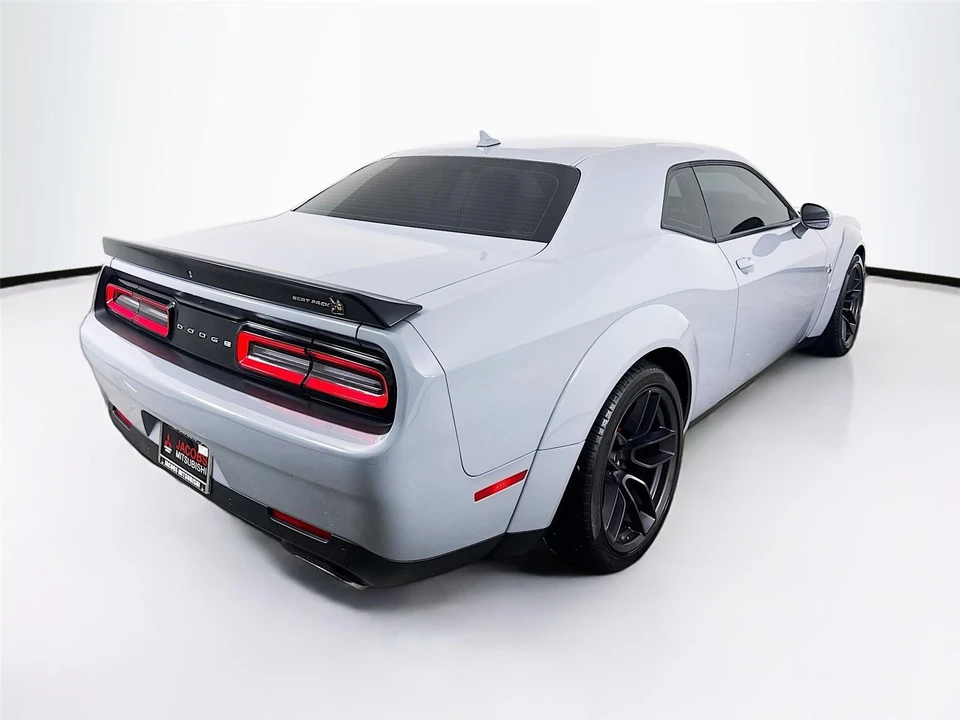 2022 Dodge Challenger SRT8 & 392 3rd Gen - Image 7 of 21