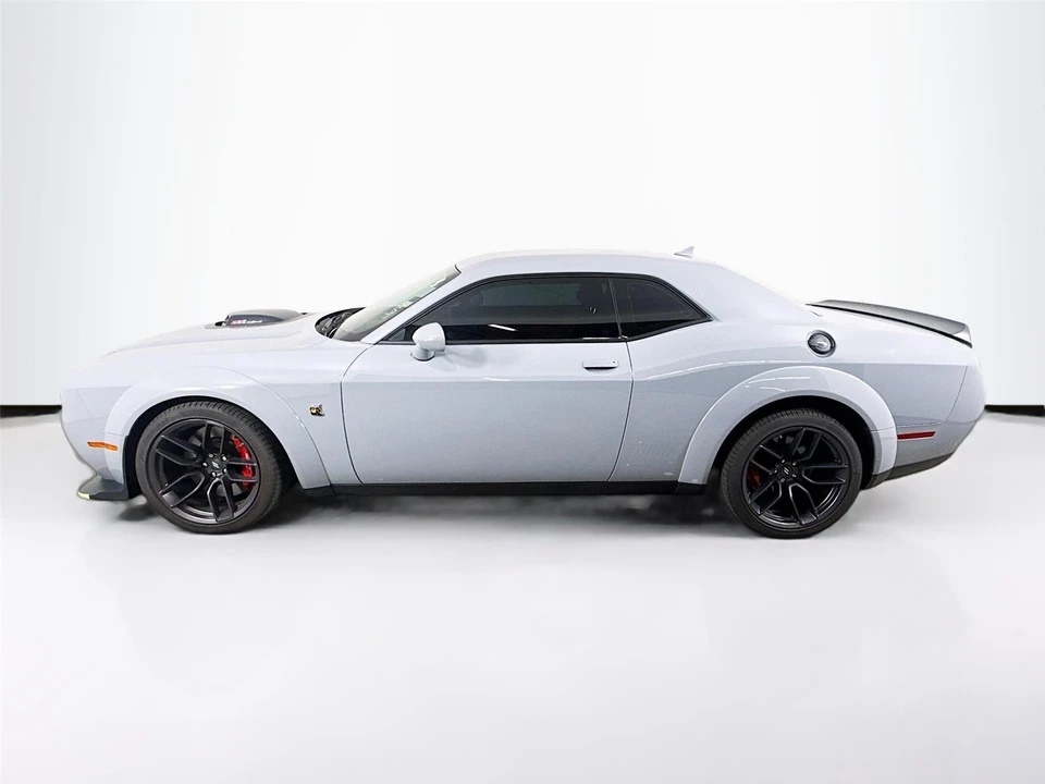 2022 Dodge Challenger SRT8 & 392 3rd Gen - Image 4 of 21