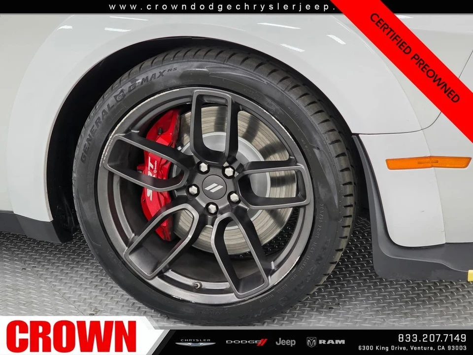 2022 Dodge Challenger SRT8 & 392 3rd Gen - Image 9 of 29