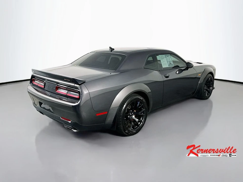 2022 Dodge Challenger SRT8 & 392 3rd Gen - Image 7 of 24