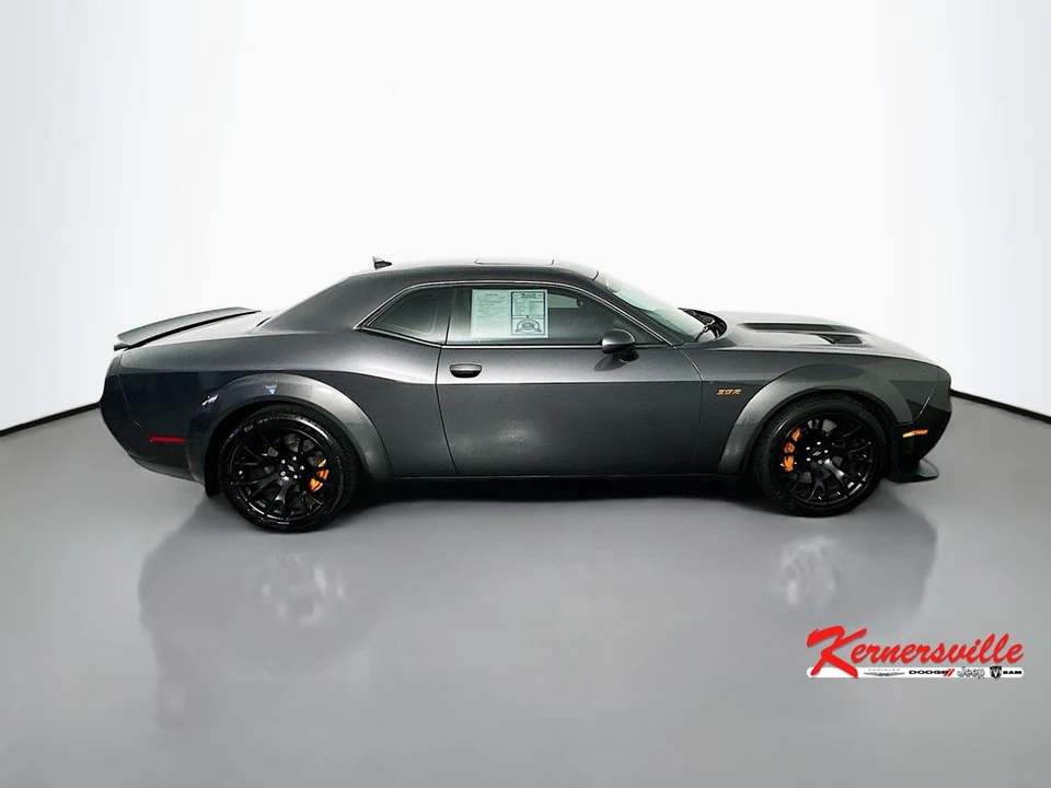 2022 Dodge Challenger SRT8 & 392 3rd Gen - Image 8 of 24