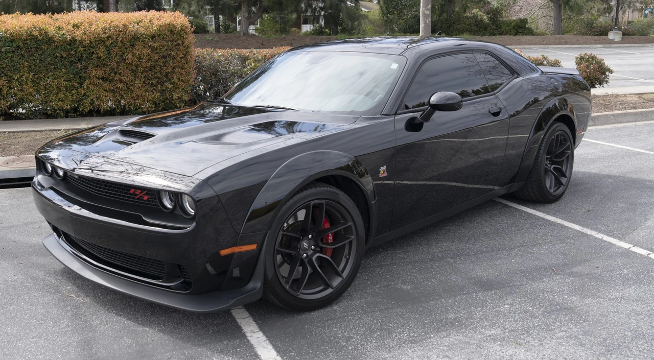2022 Dodge Challenger SRT8 & 392 3rd Gen - Image 5 of 31
