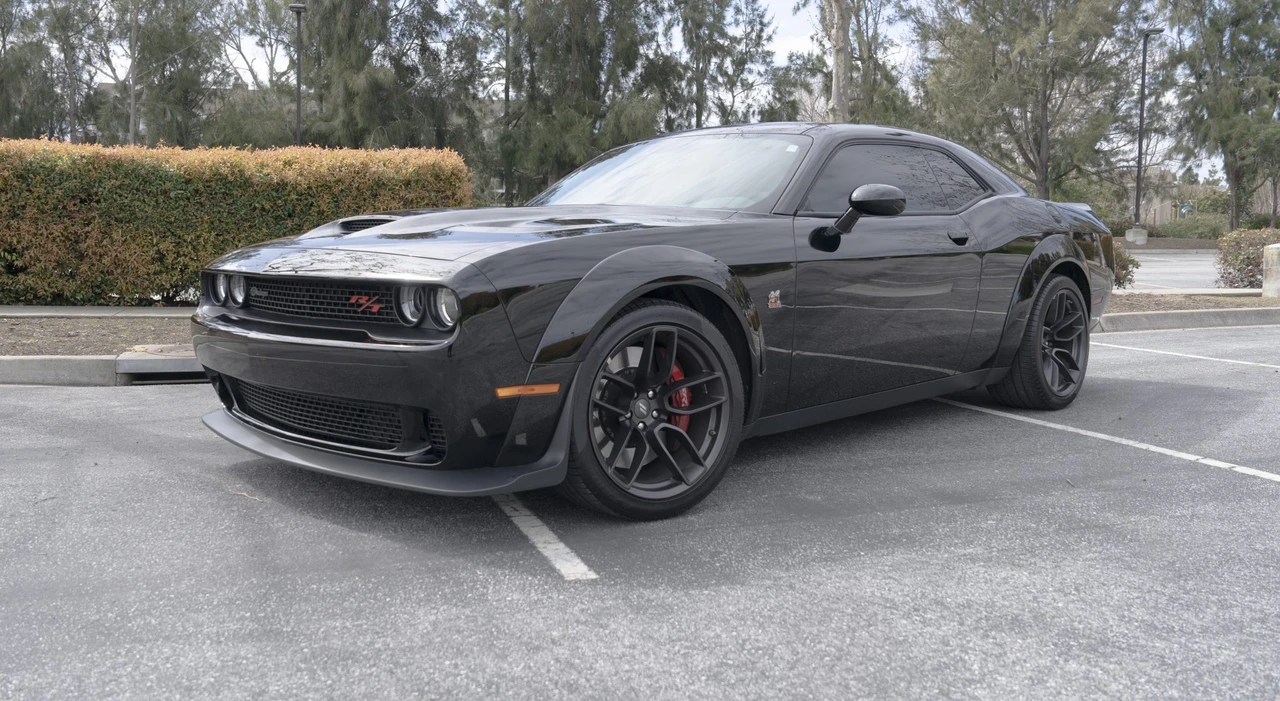 2022 Dodge Challenger SRT8 & 392 3rd Gen - Image 4 of 31