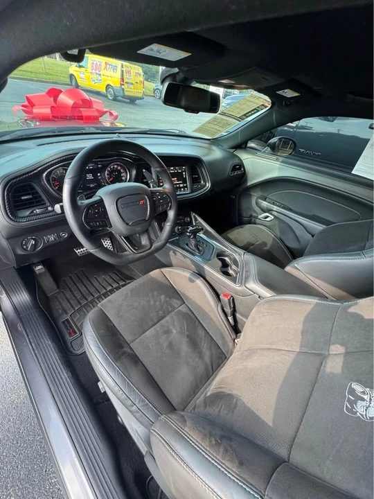 2022 Dodge Challenger SRT8 & 392 3rd Gen - Image 5 of 7