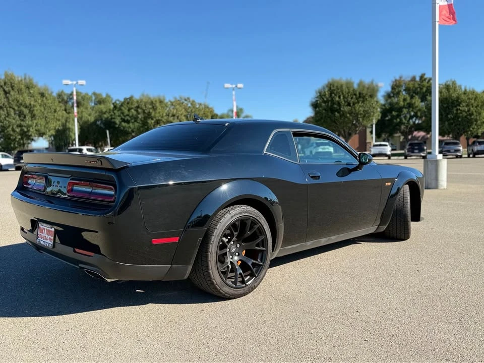 2022 Dodge Challenger SRT8 & 392 3rd Gen - Image 4 of 14