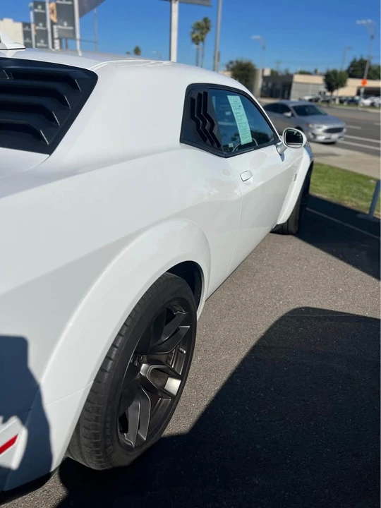 2022 Dodge Challenger SRT8 & 392 3rd Gen - Image 5 of 8