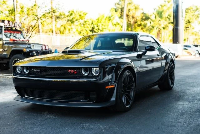2022 Dodge Challenger SRT8 & 392 3rd Gen - Image 5 of 31