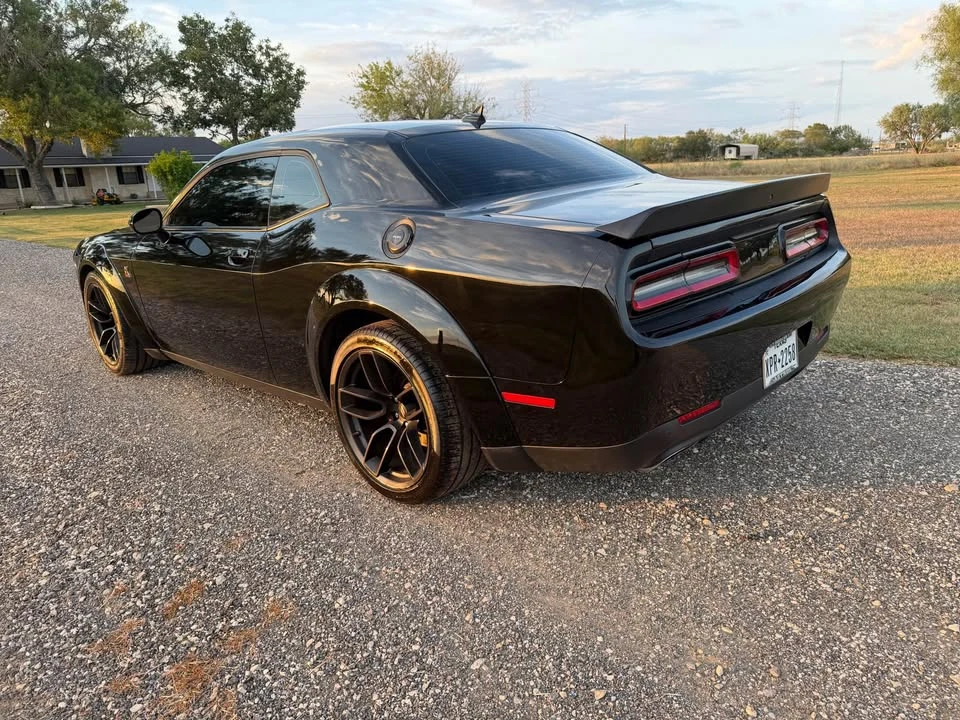 2022 Dodge Challenger SRT8 & 392 3rd Gen - Image 9 of 20