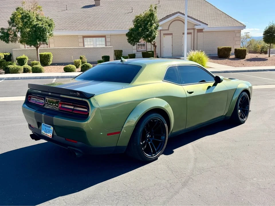 2022 Dodge Challenger SRT8 & 392 3rd Gen - Image 7 of 11