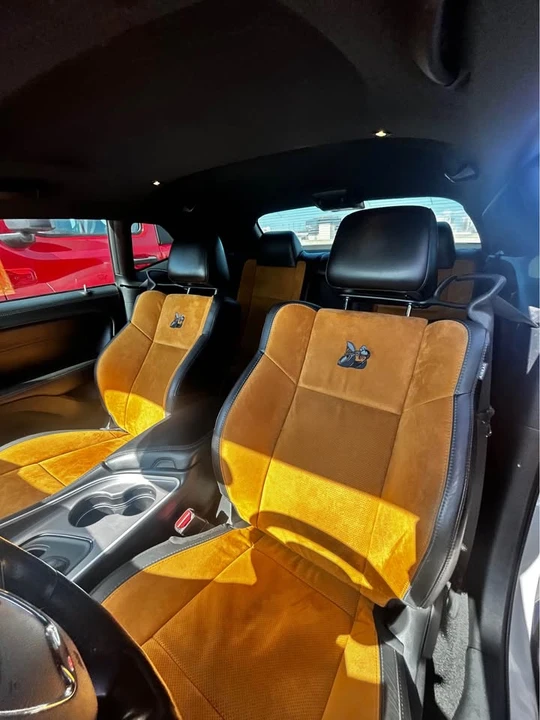 2022 Dodge Challenger 3rd Gen - Image 4 of 10