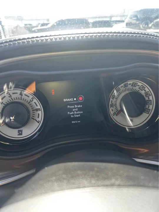 2022 Dodge Challenger 3rd Gen - Image 7 of 10