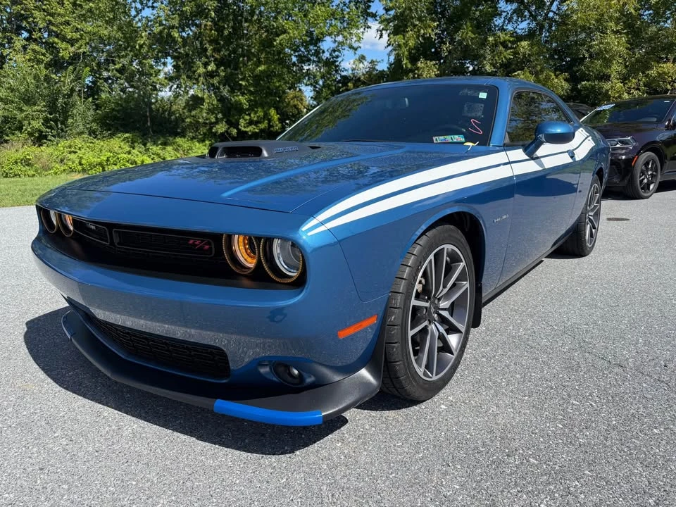 2022 Dodge Challenger 3rd Gen - Image 3 of 17