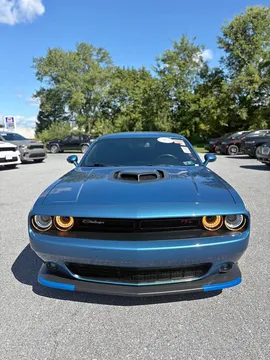 2022 Dodge Challenger R/T Shaker