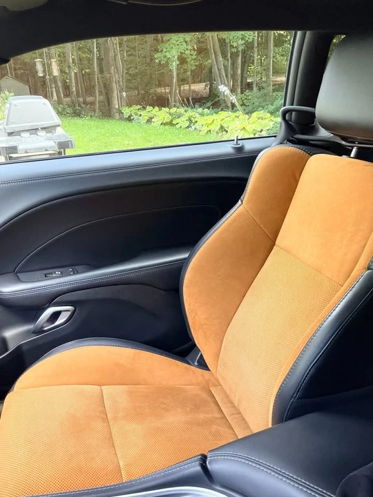 2022 Dodge Challenger 3rd Gen - Image 14 of 18
