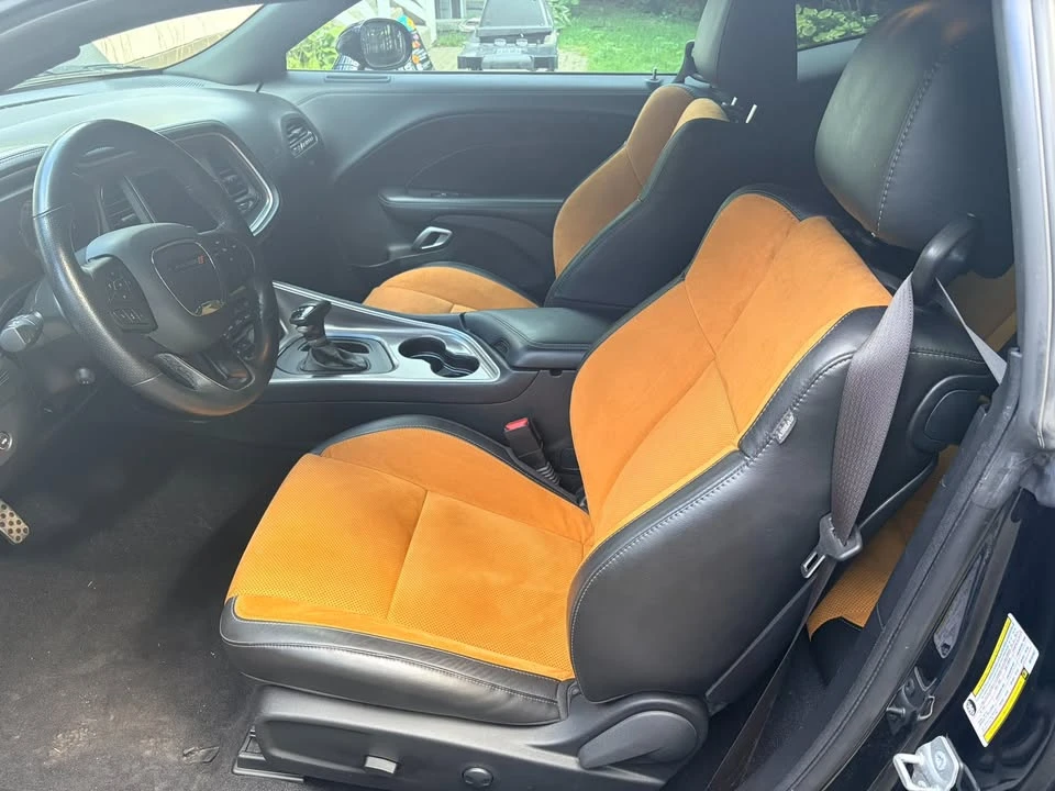 2022 Dodge Challenger 3rd Gen - Image 15 of 18