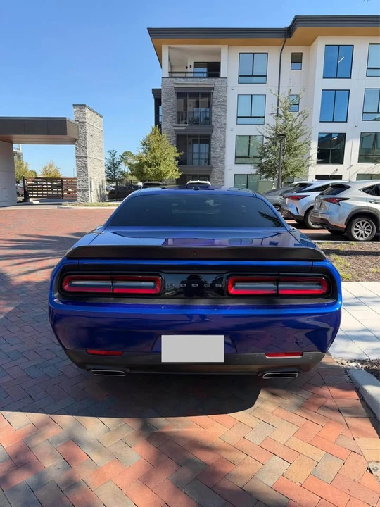 2022 Dodge Challenger 3rd Gen - Image 10 of 14