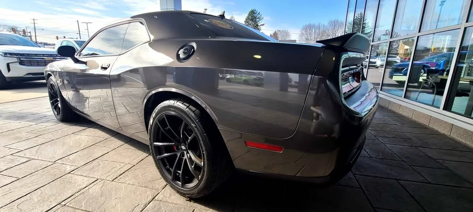 2022 Dodge Challenger SRT8 & 392 3rd Gen - Image 4 of 9