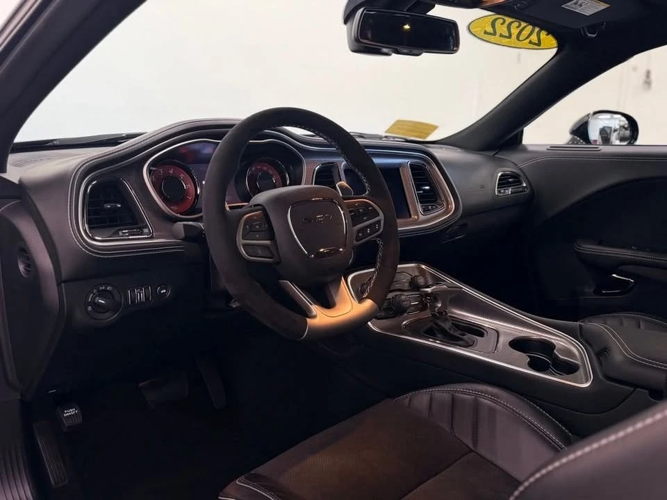 2022 Dodge Challenger SRT Hellcat 3rd Gen - Image 13 of 17