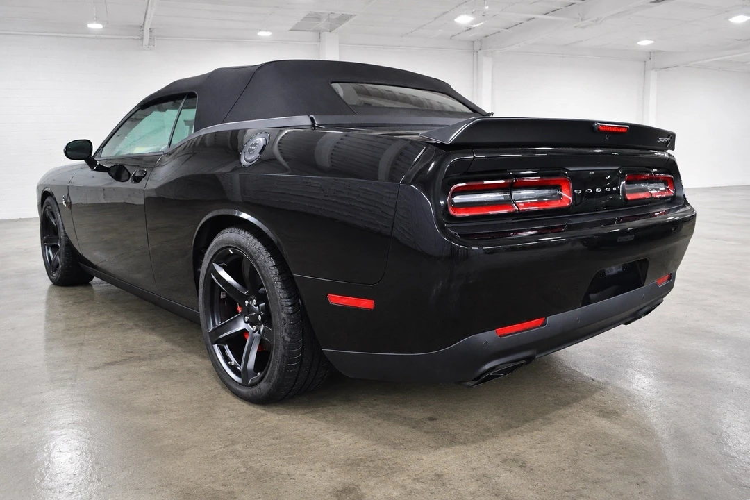 2022 Dodge Challenger SRT Hellcat 3rd Gen - Image 5 of 18