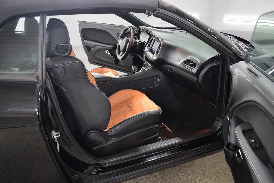 2022 Dodge Challenger SRT Hellcat 3rd Gen - Image 9 of 18