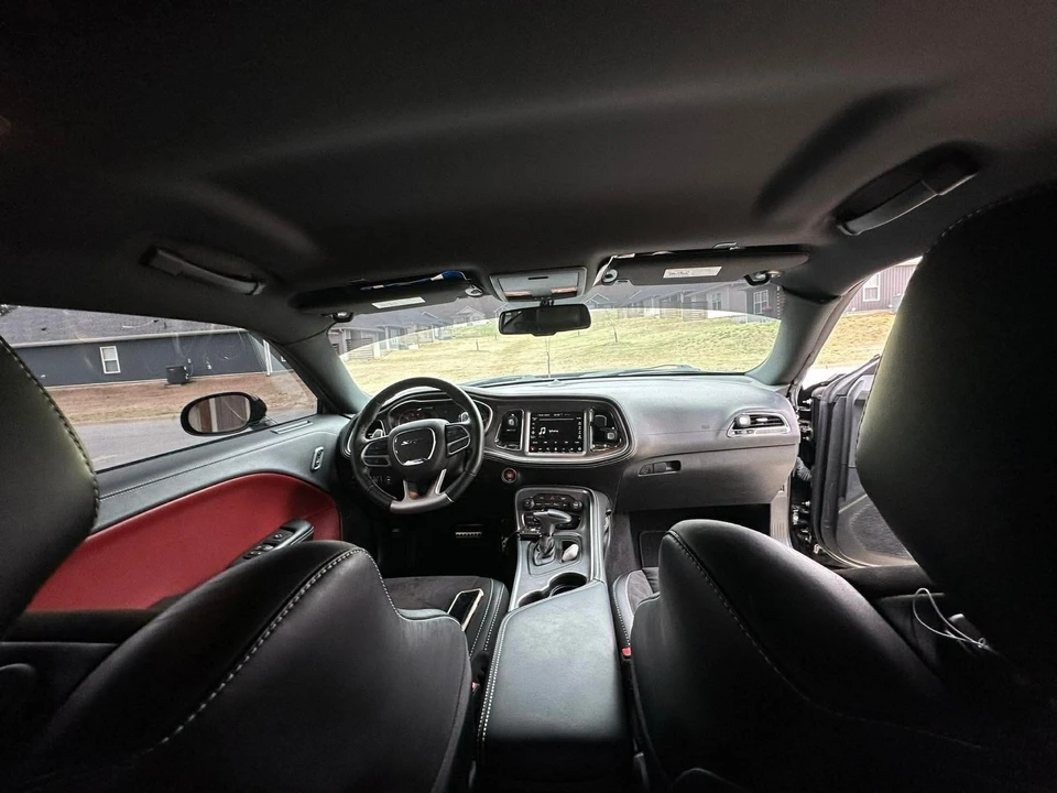 2022 Dodge Challenger SRT Hellcat 3rd Gen - Image 9 of 13